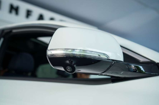 gương chiếu hậu VinFast VF8