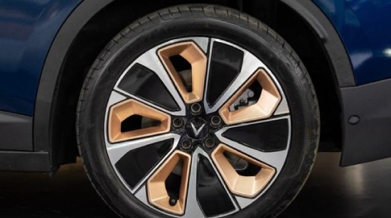 mâm xe vinfast vf8 plus