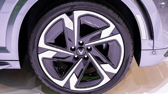 mâm xe vinfast vf9