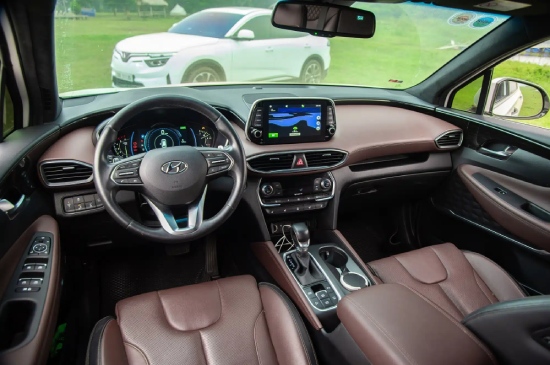 nội thất huyndai santafe