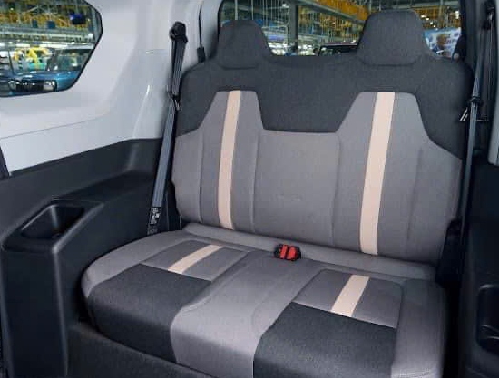 nội thất ô tô điện VinFast VF3