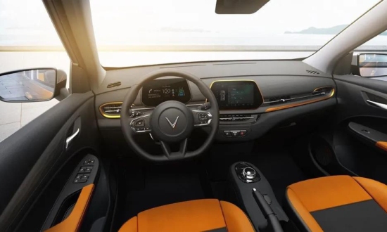 oto điện vinfast vf5 nội thất cam tại vinfast mỹ đình