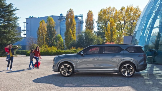 thân xe vinfast vf9