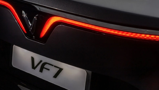 đèn đuôi xe vinfast vf7
