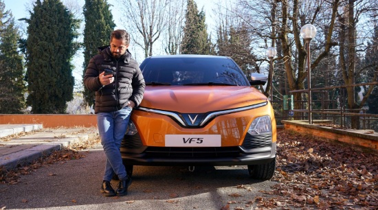 vinfast vf5 đầu xe