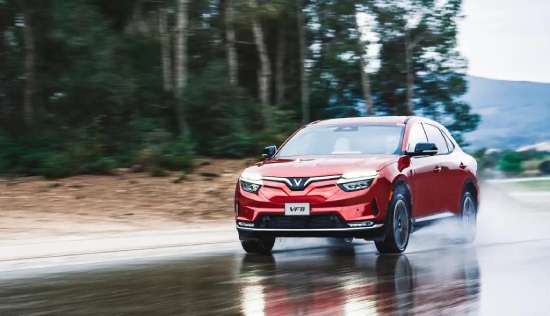 vinfast vf8 tổng quan